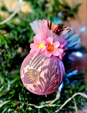 Spring in Winter - Christmas Ornaments - Small Light Pink Flowers