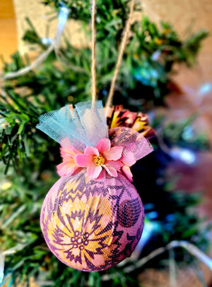 Spring in Winter - Christmas Ornaments - Small Light Pink Flowers