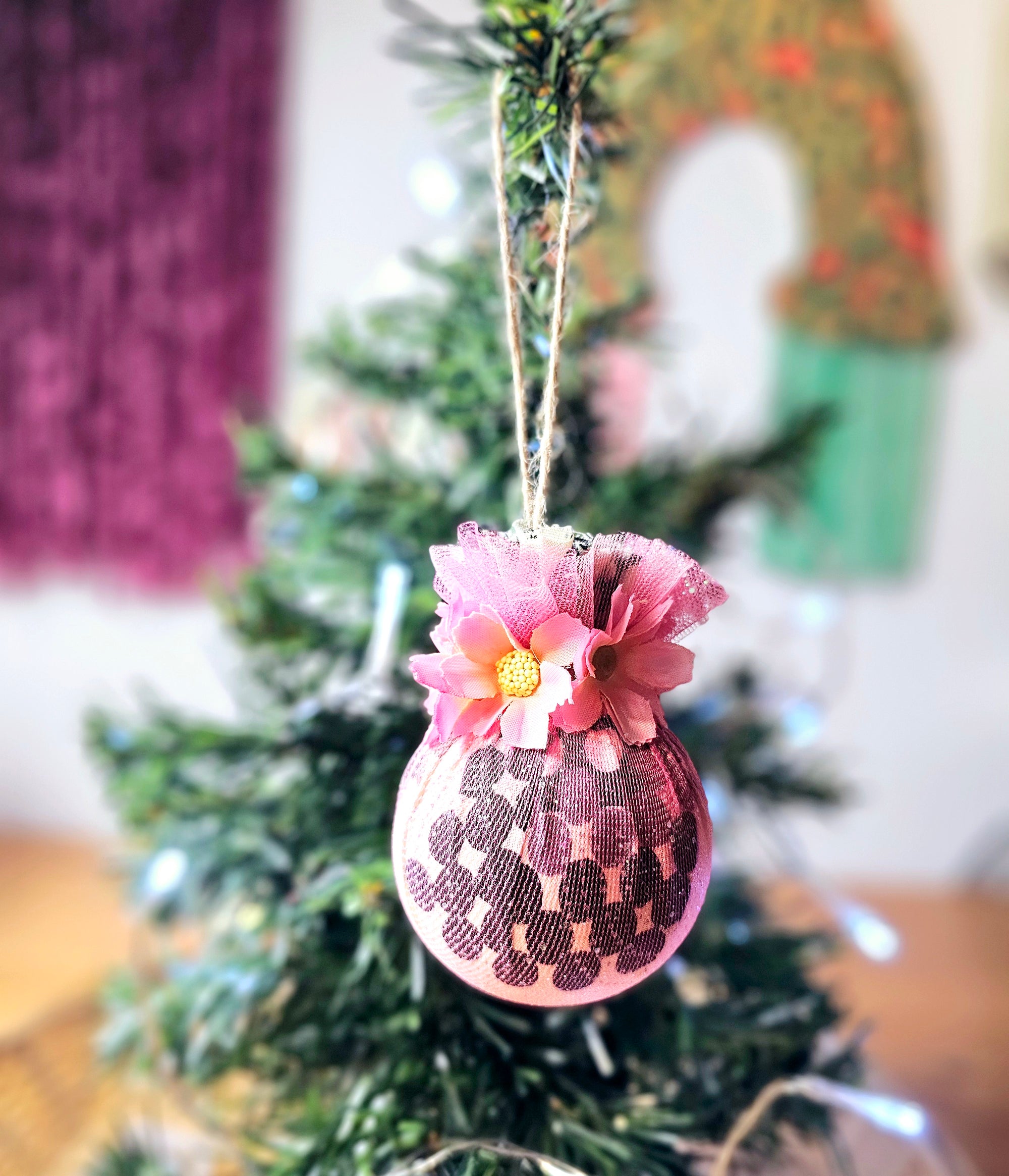 Spring in Winter - Christmas Ornaments - Small Light Pink Flowers