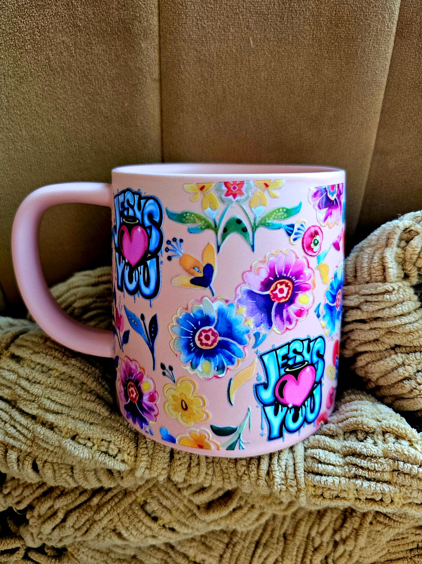 Ceramic Mug - Jesus Loves You & Flowers