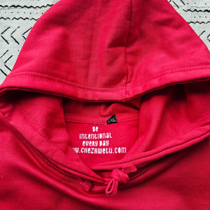 Jesus is the reason for the season - Hoodie in Red