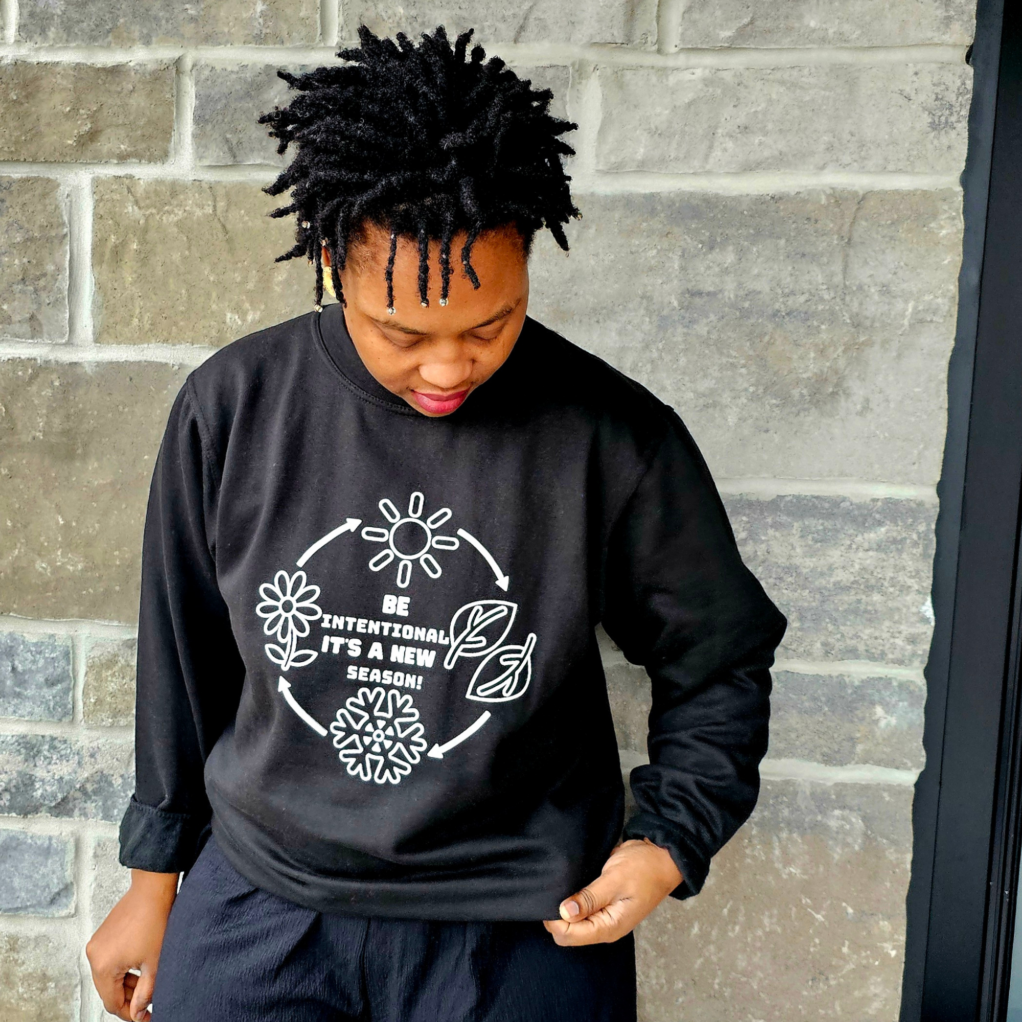 Be intentional It's a new season - Crewneck in Black